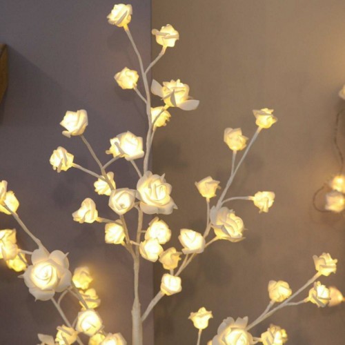 ΧΡΙΣΤΟΥΓΕΝΝΙΑΤΙΚΟ ΔΙΑΚΟΣΜΗΤΙΚΟ ΔΕΝΤΡΑΚΙ ΜΕ ΤΡΙΑΝΤΑΦΥΛΛΑ LED 1.5Μ